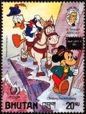 Colnect-3401-312-Donald-by-horse-Mickey-by-foot.jpg