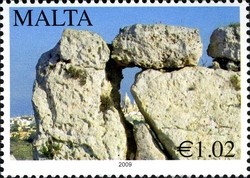 Colnect-658-016-Segment-of-Ggantija-Temple-ruins.jpg