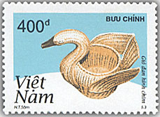 Colnect-1656-085-Rattan-bird-shaped-basket.jpg