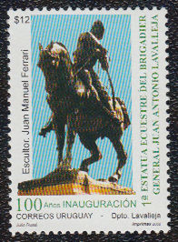 Colnect-1781-066-Statue-of-Gral-Juan-Antonio-Lavalleja.jpg