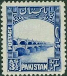 Colnect-621-399-Lloyd-Barrage-now-Sukkur-Barrage.jpg