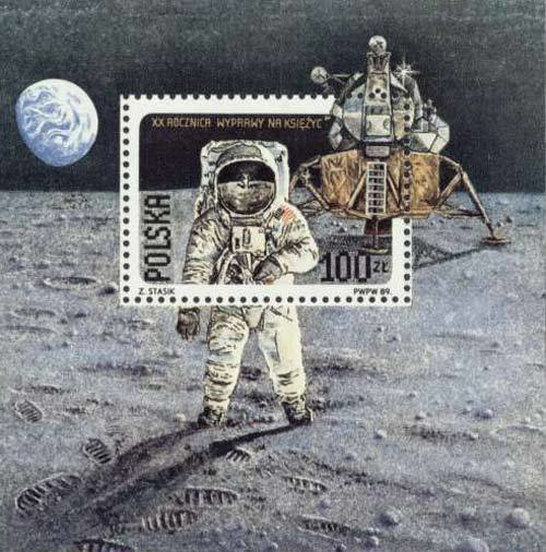 Colnect-849-592-First-Moon-Landing.jpg