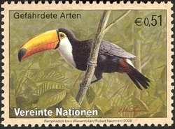 Colnect-1633-524-Common-Toucan-Ramphastos-toco.jpg