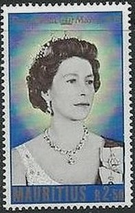 Colnect-2827-795-Queen-Elizabeth-II.jpg