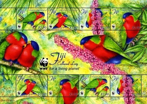 Colnect-1612-830-Collared-Lory-Phigys-solitarius.jpg