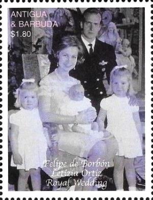 Colnect-3398-539-Spanish-royal-family.jpg