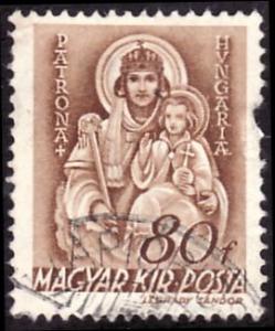 Colnect-2090-874-Madonna-Patroness-of-Hungary.jpg