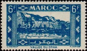 Colnect-848-619-Kasbah-in-Draa-Valley.jpg