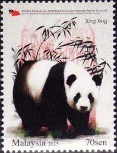 Colnect-2547-609-Giant-Panda-Ailuropoda-melanoleuca.jpg