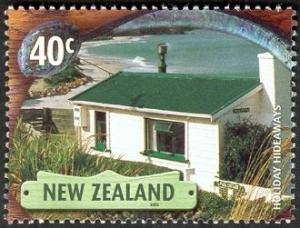 Colnect-1496-041-Holiday-Hideaways---Paua.jpg