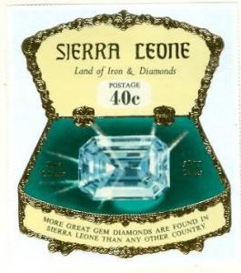 Colnect-5086-481-Sewa-Diadem-in-Jewelry-Box.jpg