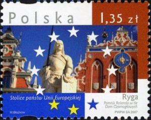 Colnect-3065-311-Statue-of-St-Roland-House-of-Blackheads-Riga-Latvia.jpg