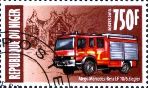 Colnect-3398-571-Atego-Mercedes-Benz-LF-10-6-Ziegler.jpg