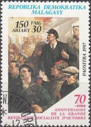 Colnect-3951-130-Lenin-and-sailors.jpg