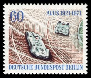 DBPB_1971_400_Mercedes-Benz_und_Auto-Union_1937.jpg