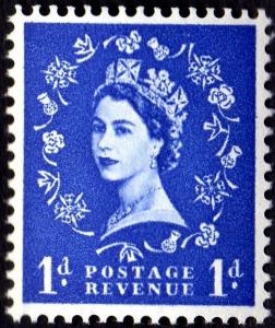 Colnect-2498-584-Queen-Elizabeth-II---Predecimal-Wilding.jpg