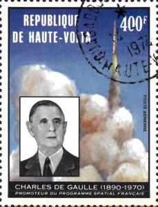 Colnect-6058-617-De-Gaulle-and-French-space-shot.jpg