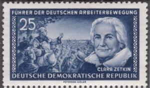 GDR-stamp_Arbeiterbewegung_25_1955_Mi._476.JPG