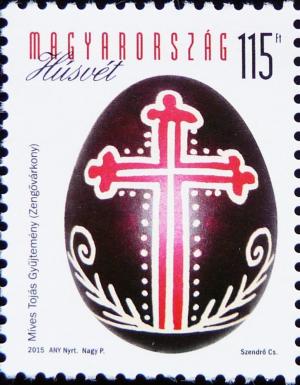 Colnect-2642-657-Decorative-Egg-Collection-in-Zengovarkony.jpg