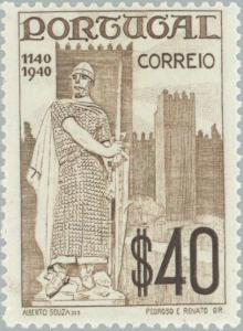 Colnect-167-901-King-Alfonso-Henriques-c-1110-1185-statue.jpg