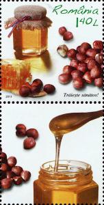 Colnect-5479-706-Honey-Hazelnuts.jpg