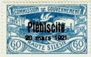 Colnect-1285-003-Plebiscite-on-Peace-dove.jpg