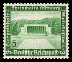 DR_1936_636_Winterhilfswerk_Ehrenmal_N%25C3%25BCrnberg.jpg