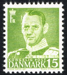 Colnect-2222-593-King-Frederik-IX.jpg