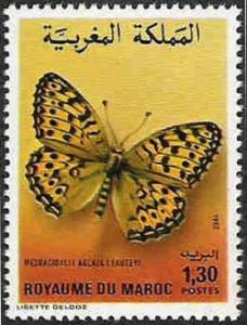 Colnect-1923-761-Dark-Green-Fritillary-Argynnis-aglaja-ssp-lyauteyi.jpg