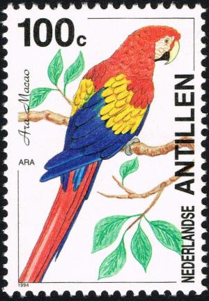 Colnect-2205-714-Scarlet-Macaw%C2%A0Ara-macao.jpg