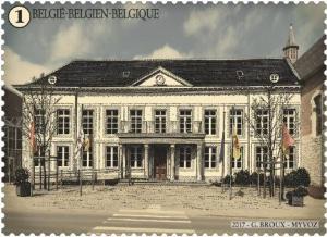 Colnect-4124-618-City-Hall-at-the-Rathausplatz.jpg