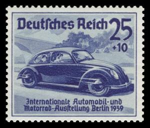 DR_1939_688_Automobilausstellung_Volkswagen_K%25C3%25A4fer.jpg