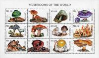 Colnect-1736-211-Mushrooms-sheet.jpg