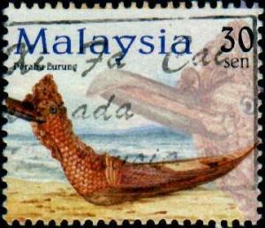 Colnect-1521-338-Traditional-Boats--Perahu-burung.jpg