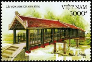 Colnect-5159-212-Kim-Son-ninh-Binh-Tiled-Roof-Bridge.jpg