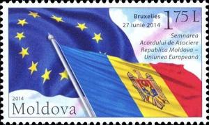 Colnect-2401-632-Flags-of-the-European-Union-and-the-Republic-of-Moldova.jpg