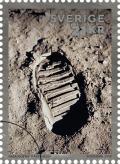 Colnect-5806-588-Footprint-on-Moon.jpg