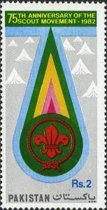 Colnect-2160-156-Scout-Emblem---Tents.jpg