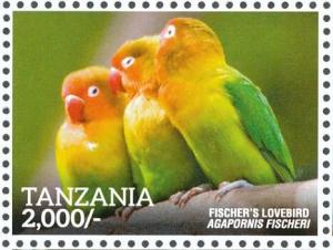 Colnect-5935-608-Fischer-s-Lovebird-Agapornis-fischeri.jpg