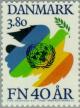 Colnect-156-971-Dove---UNO-Emblem.jpg