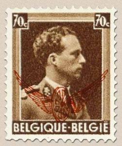 Colnect-770-059-Service-stamp-King-Leopold-III-with-overprint-winged-wheel.jpg