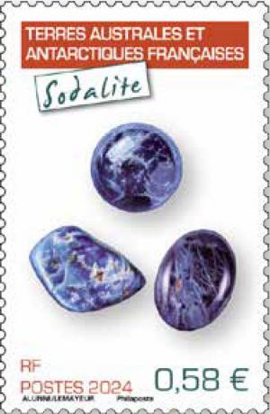 Colnect-21143-460-Polished-Sodalite.jpg