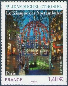 Colnect-928-942-Kiosque-des-Noctambules.jpg