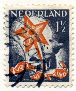 Postzegel_1933_voor_het_kind_1_cent.jpg