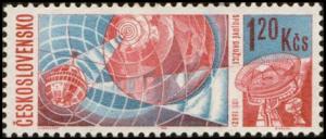 Colnect-438-538-Telestar-over-Earth---receiving-station.jpg