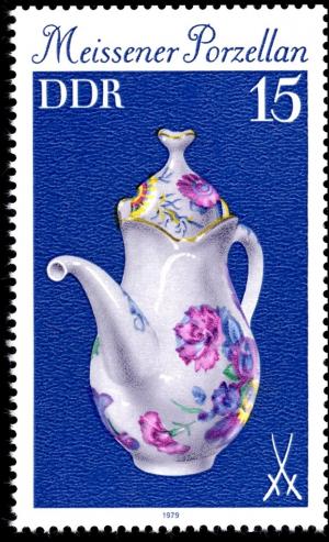 Colnect-1980-679-Gosser-Ausschnitt-coffee-pot-1973-4.jpg