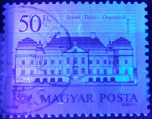 Colnect-4860-704-Teleki-Degenfeld-Castle-Szir%C3%A1k-paper-with-fluorescent-fibr-back.jpg