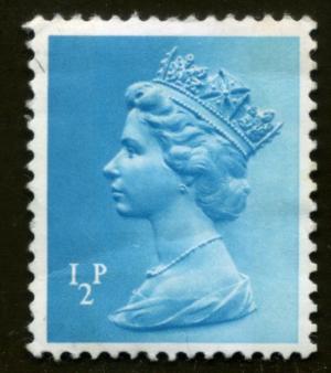 Colnect-5098-391-Queen-Elizabeth-II---%C2%BDp-2B-Decimal-Machin.jpg