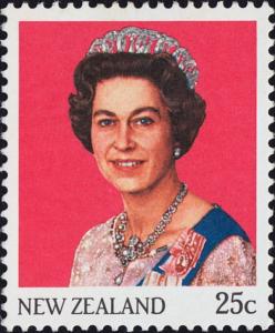 Colnect-3591-251-Queen-Elisabeth-II.jpg