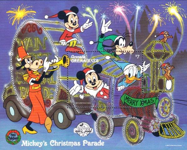 Colnect-4331-008-Mickey-and-Donald-on-float.jpg